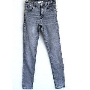 Zara Women's Light Gray Skinny Jeans